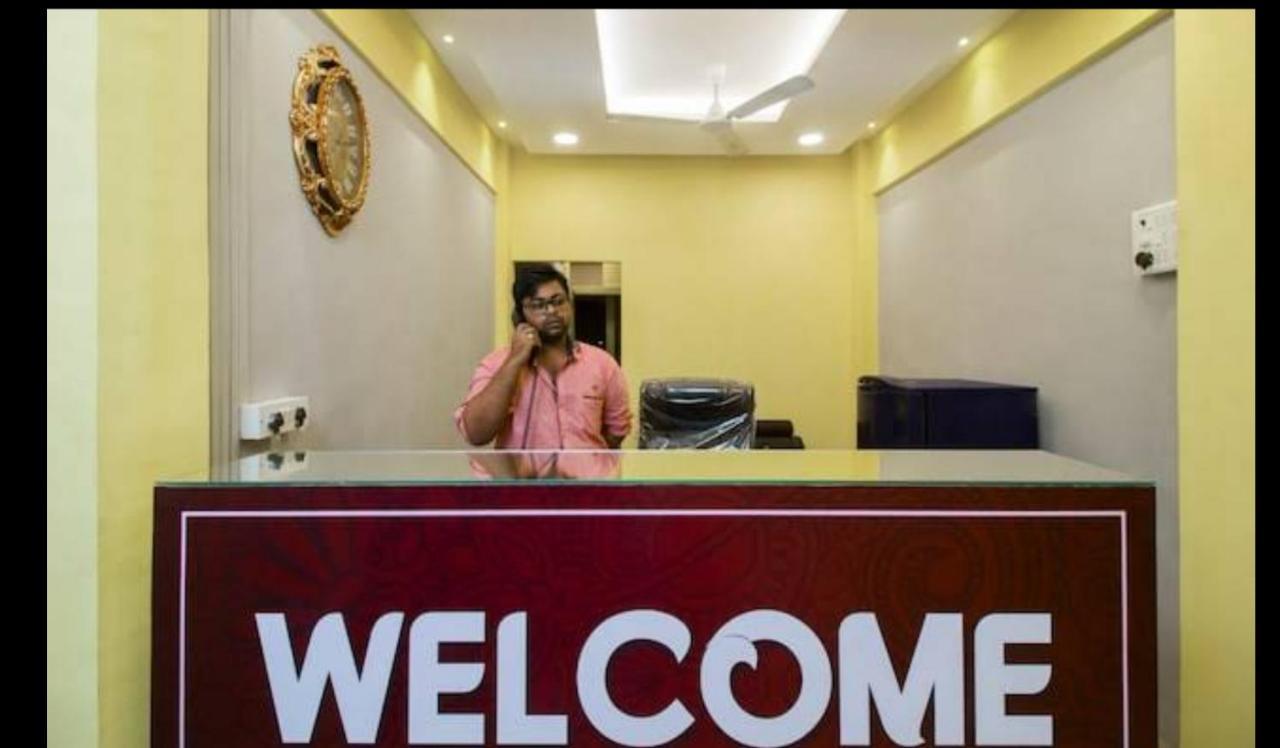 Hotel Swaraj Logde Panvel Eksteriør billede